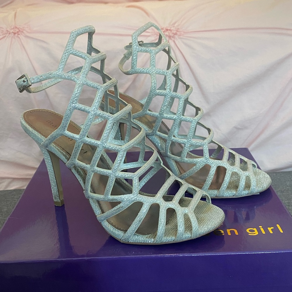 Silver sparkle criss cross heels